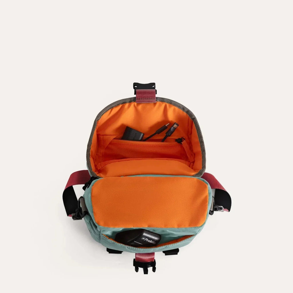 (FREE GIFT) Paz 4L Camera Sling - Image 15