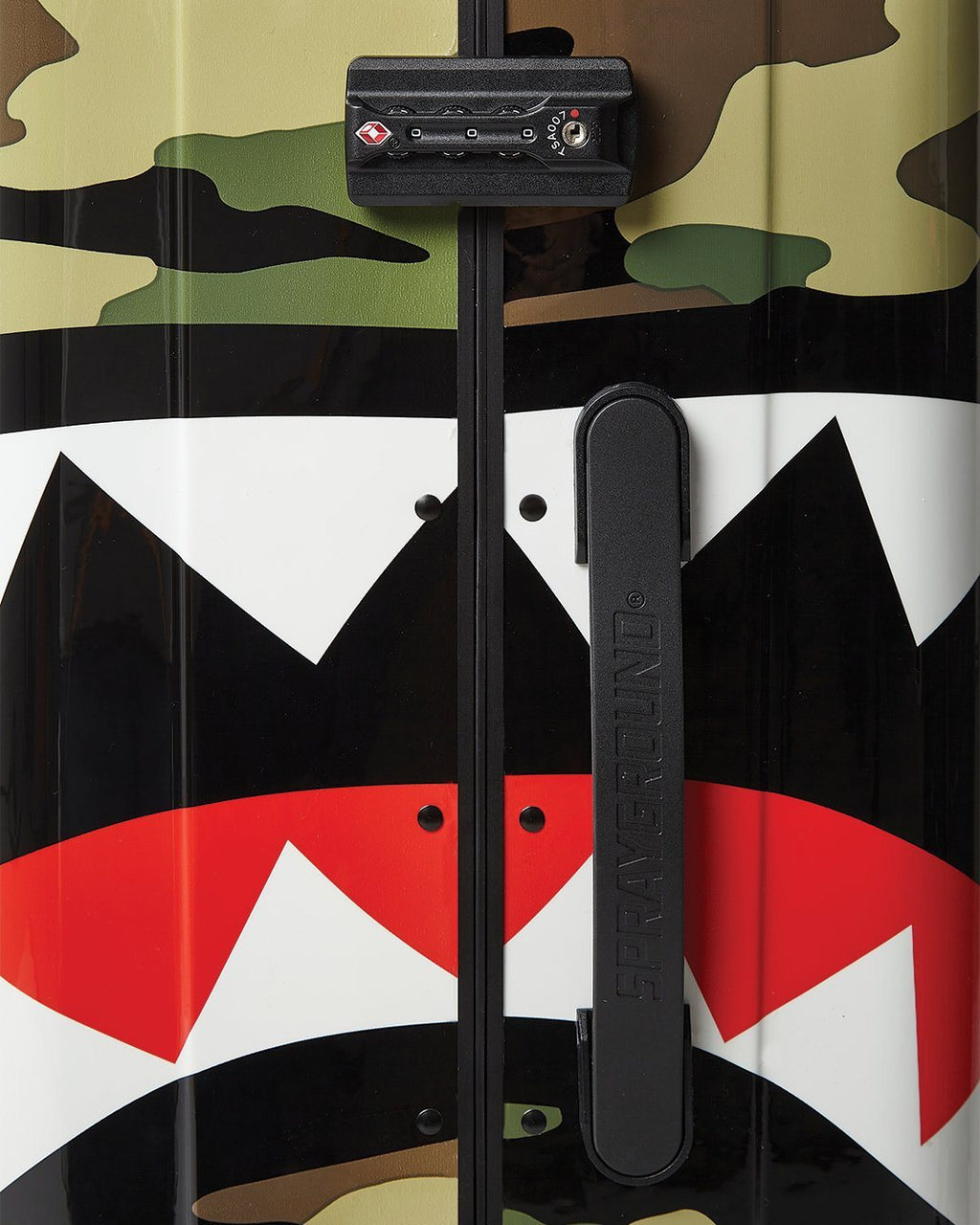 Sharknautics (Camo) 29.5” Full-Size Luggage - Image 4
