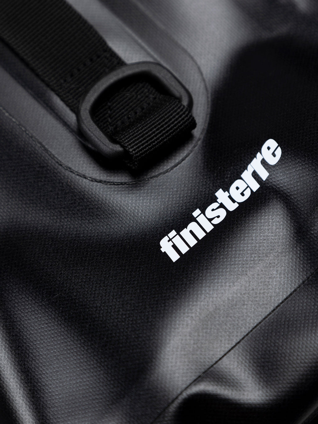 Drift 20L Waterproof Roll Top Backpack - Image 10