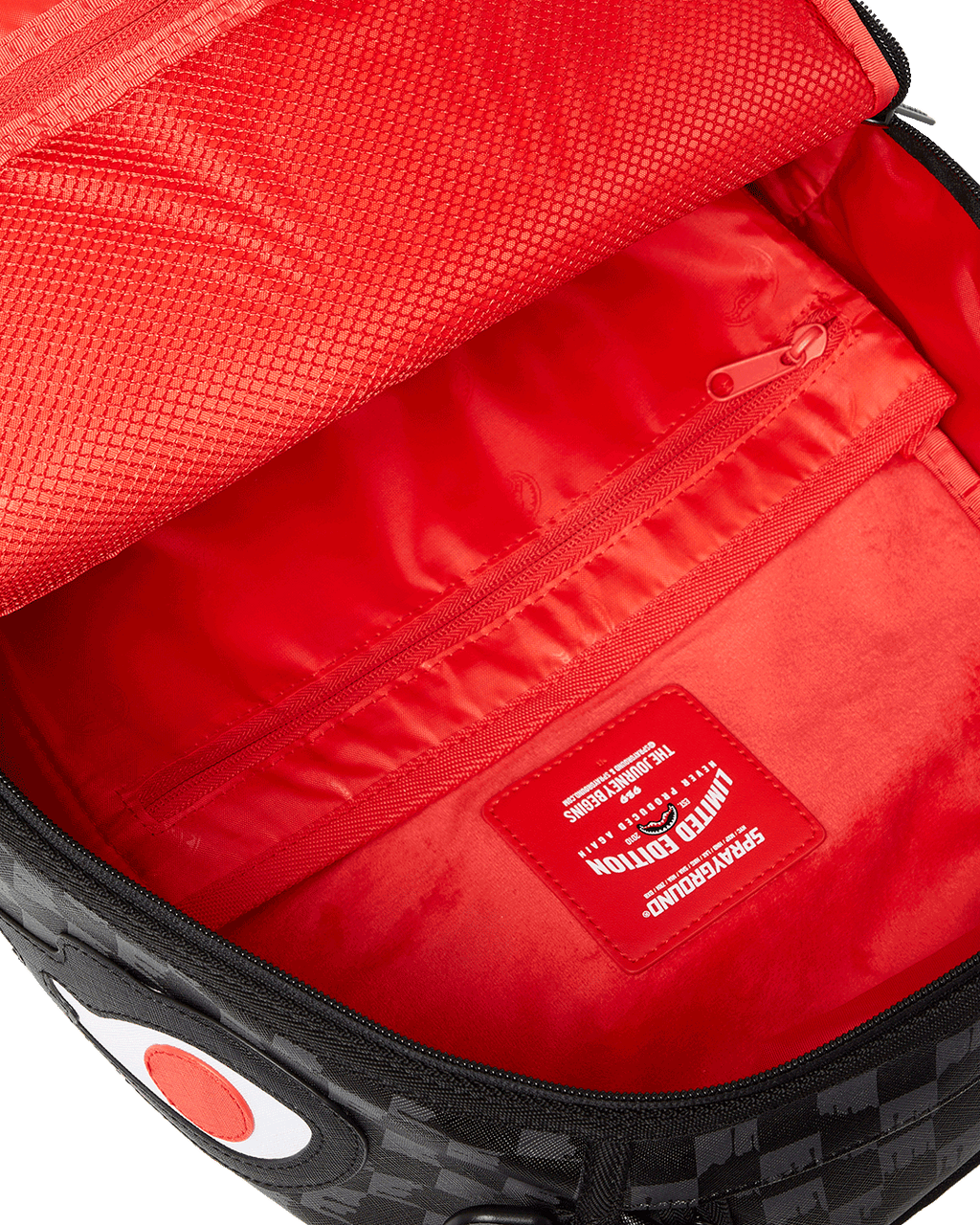 Sharks in Paris Thunderdrip Backpack - Image 12