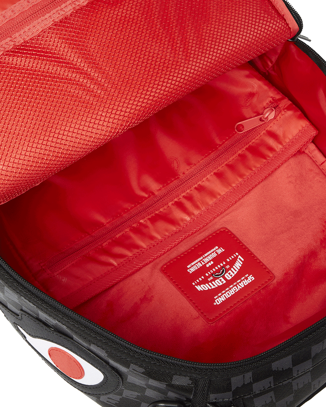 Sharks in Paris Thunderdrip Backpack - Image 12