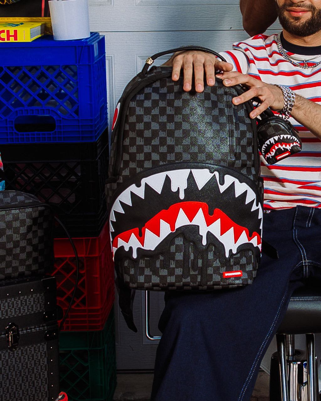 Sharks in Paris Thunderdrip Backpack - Image 2
