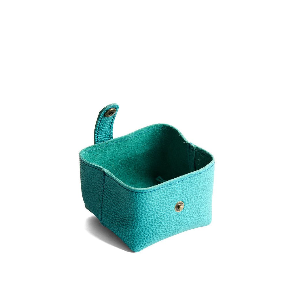Howler Pouch - Image 55