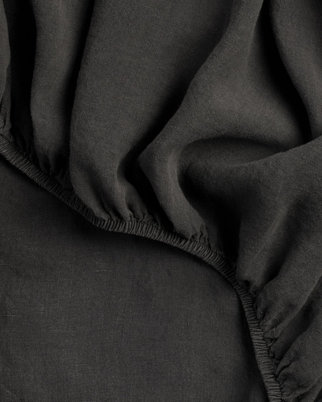 Linen Fitted Sheet (Onyx) - Image 3