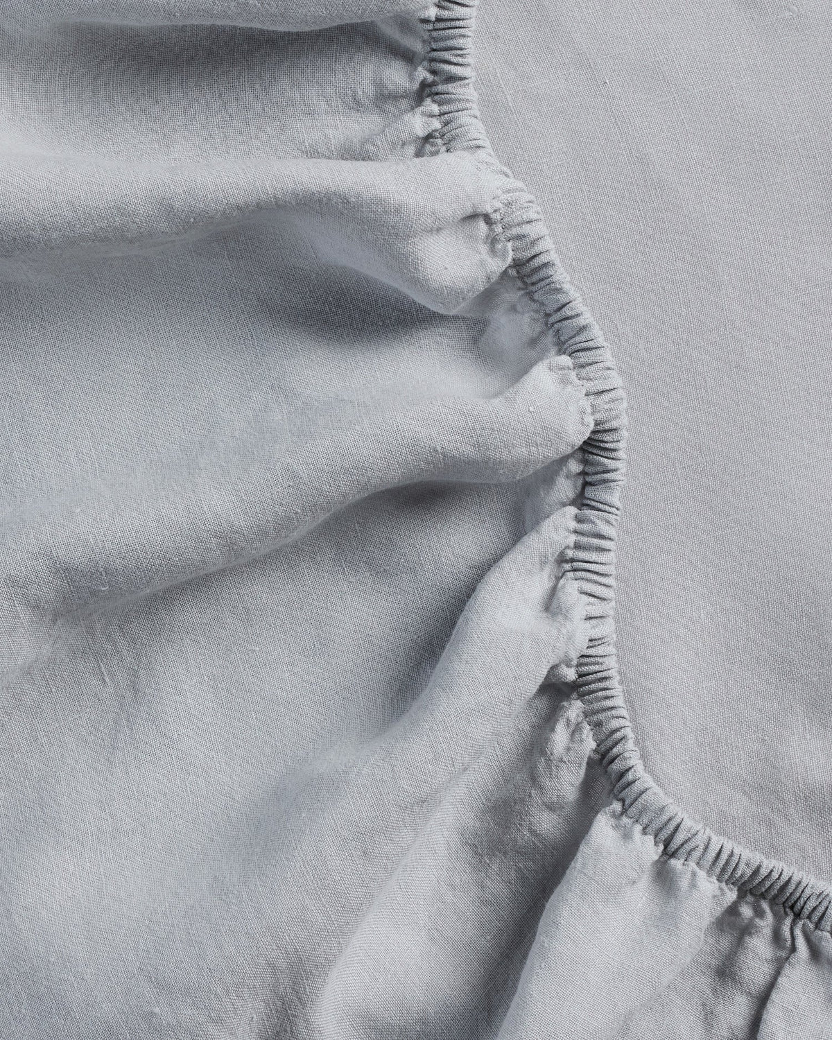 Linen Fitted Sheet (Sky) - Image 3