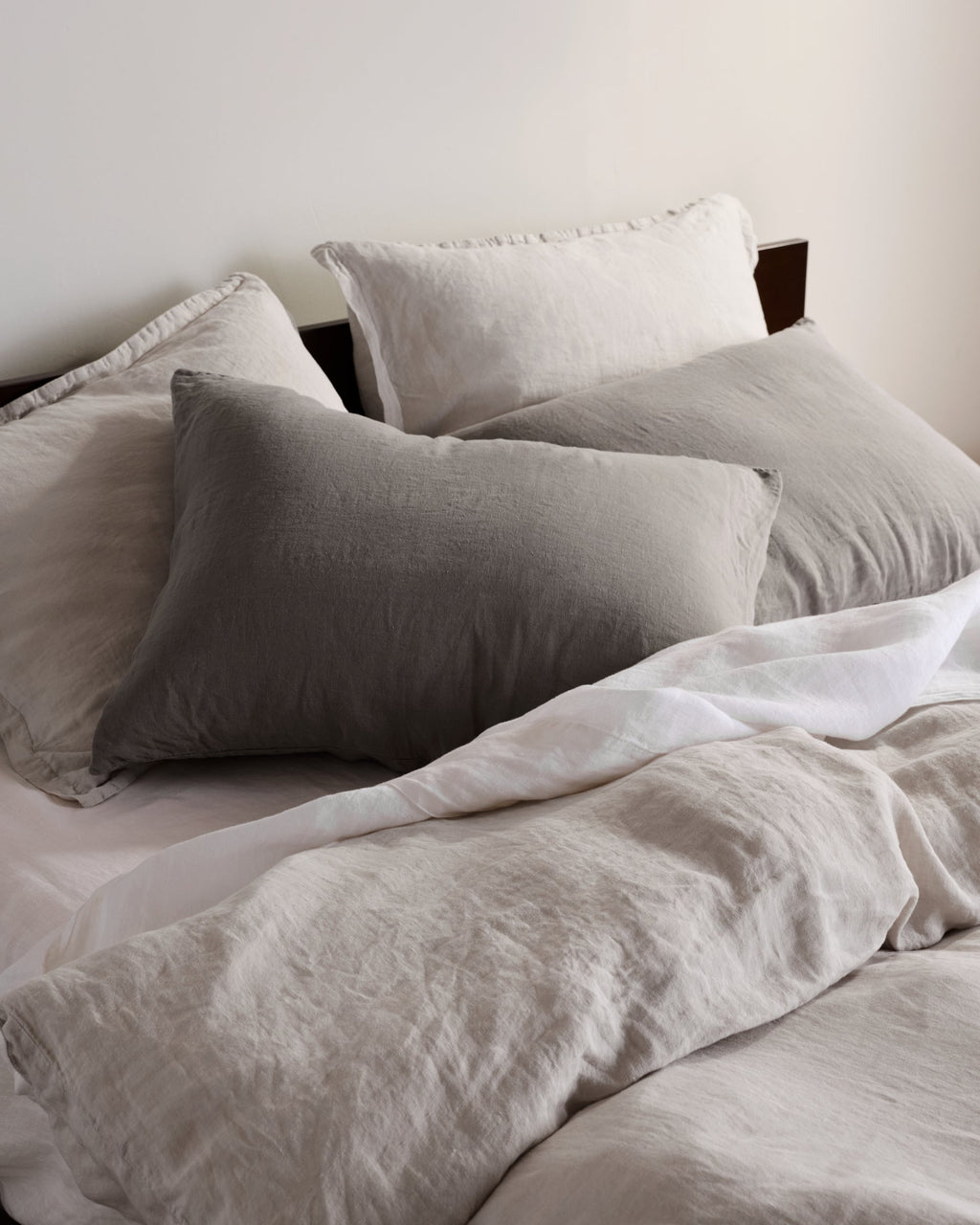 Linen Pillowcase Set (Pebble) - Image 2