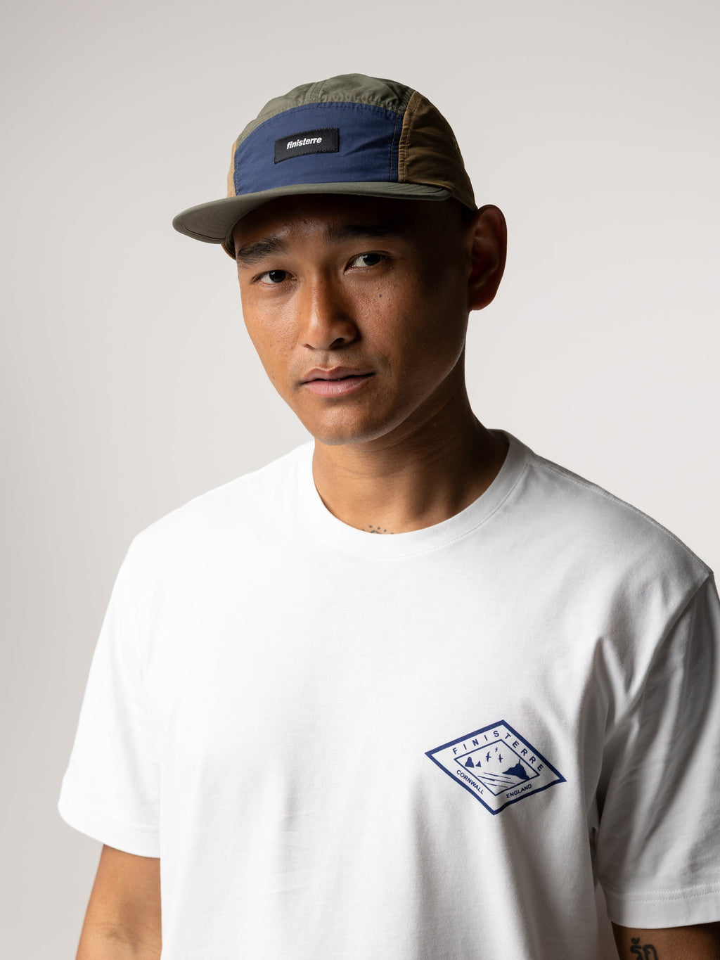 Men's Diamond Logo T-shirt - Image 4