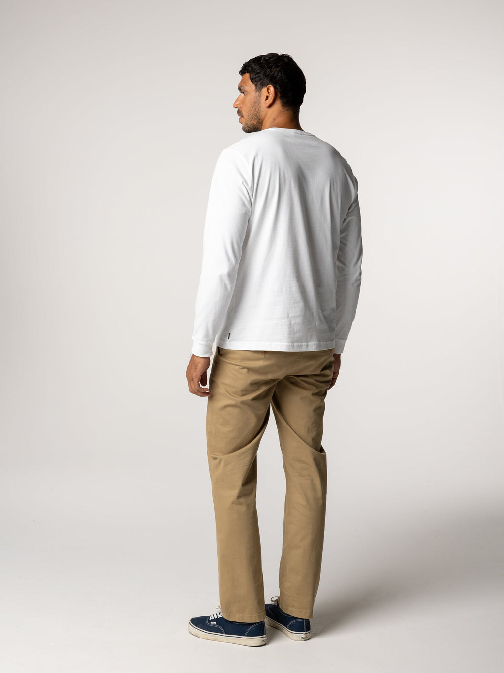 Men's Harlyn Logo Long Sleeve T-shirt - Image 4