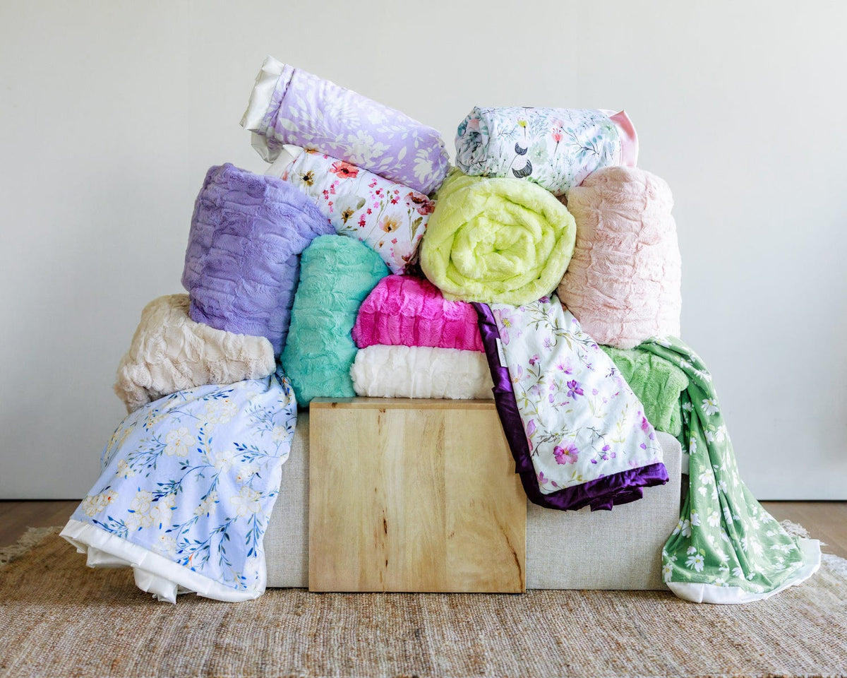 Dusty Plum Wildflower Blanket - Image 4