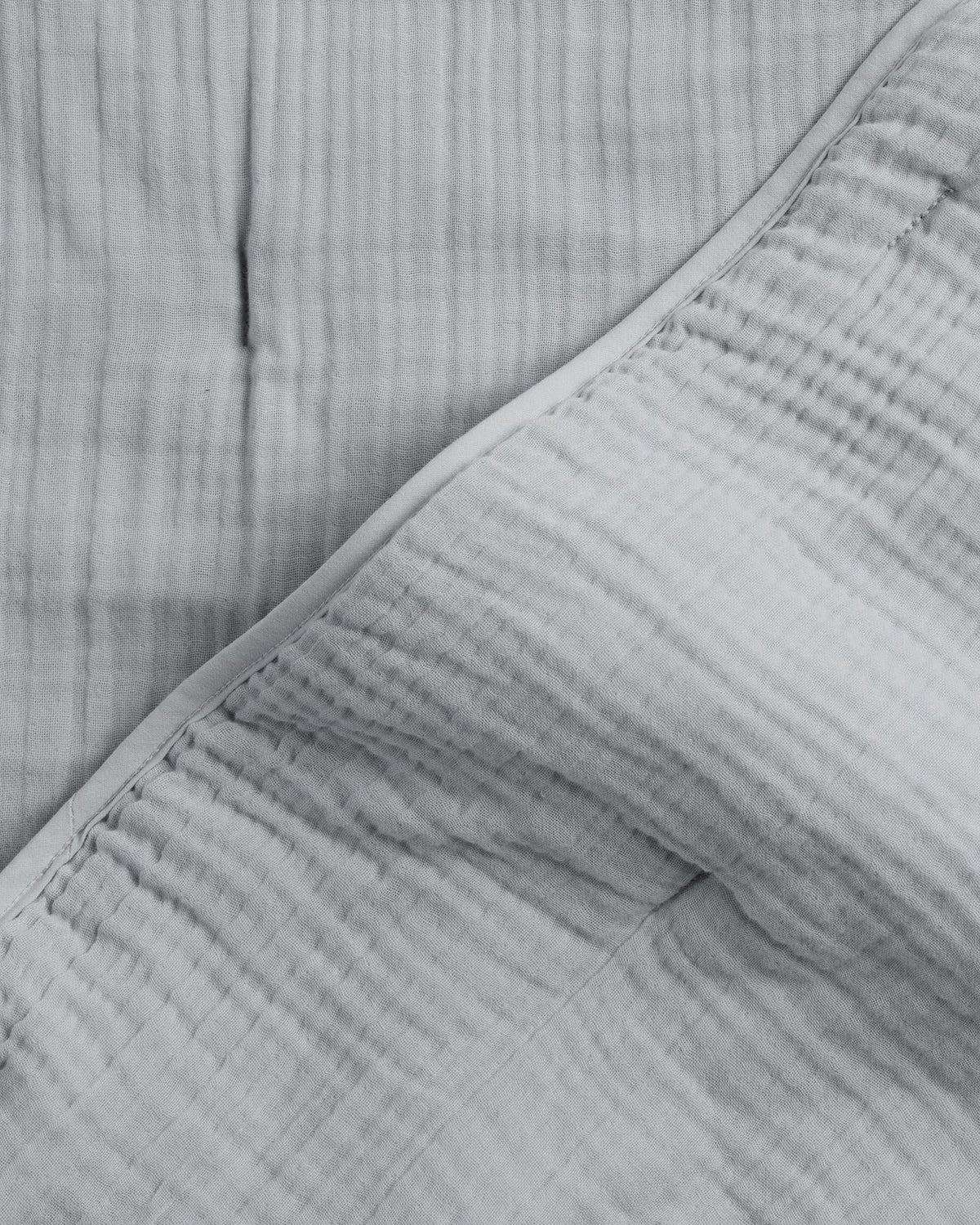 Organic Cloud Cotton Quilt (Sky) - Image 3