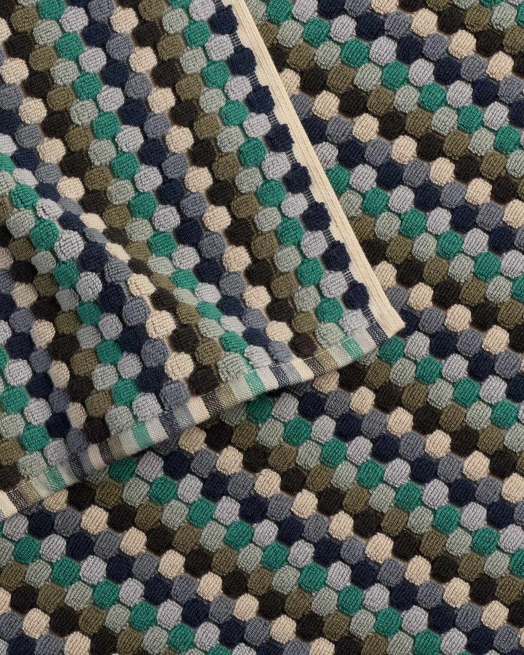 Organic Mosaic Tub Mat (Sea) - Image 3