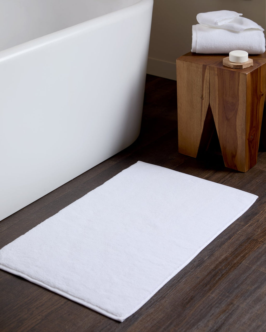 Organic Plush Tub Mat (White) - Image 2