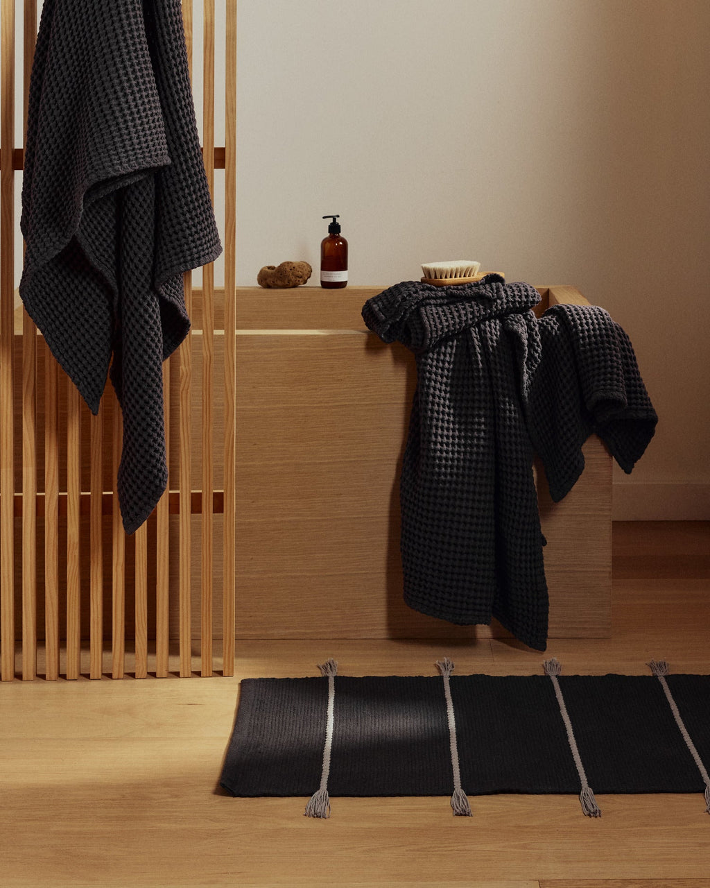 4+4 Waffle Bath Bundle - Onyx - Image 5