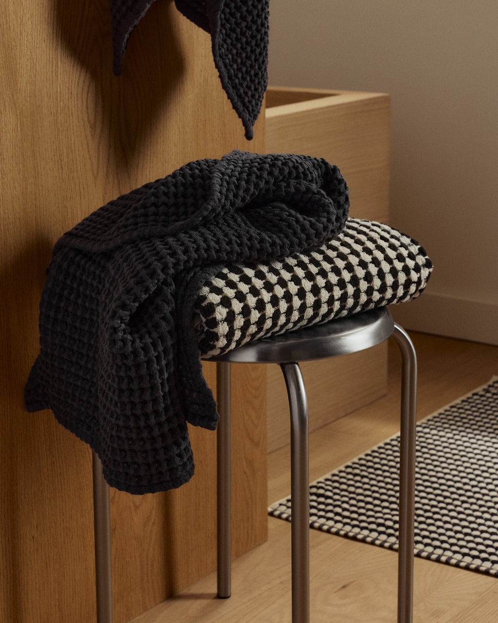 4+4 Waffle Bath Bundle - Onyx - Image 4