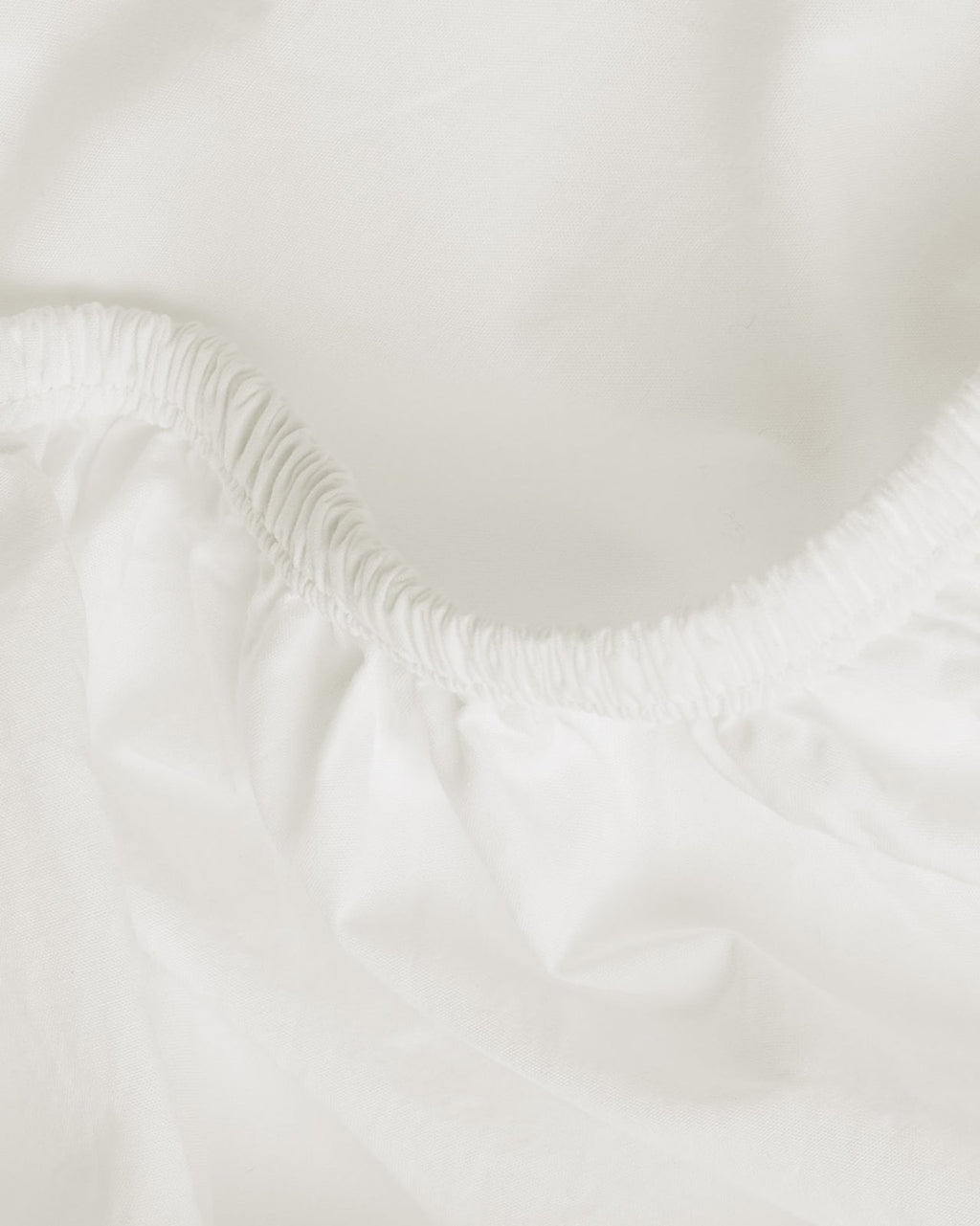 Percale Fitted Sheet (Cream) - Image 3