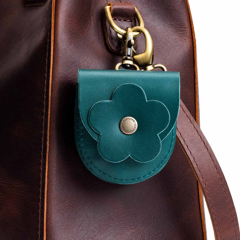 Petunia Pouch - Image 71