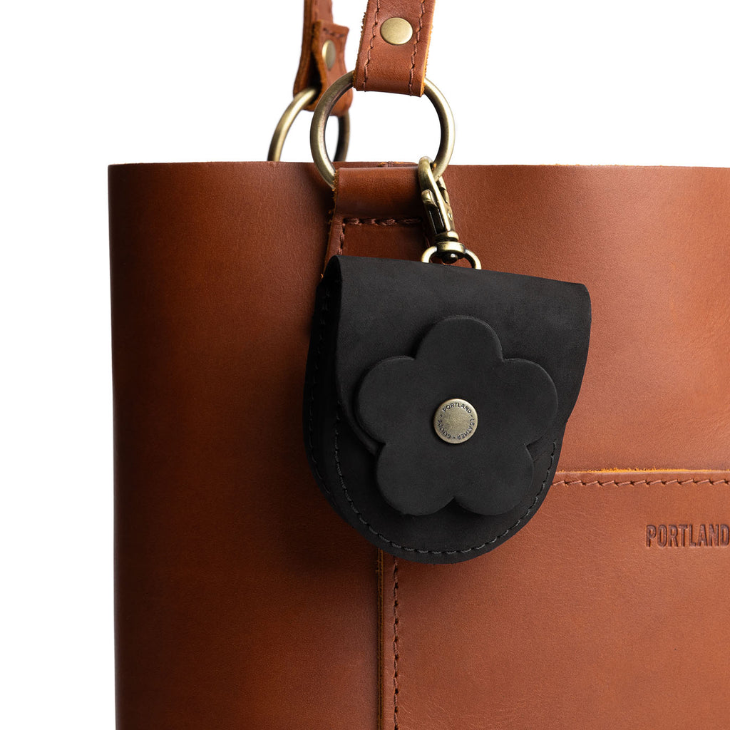 Petunia Pouch - Image 63