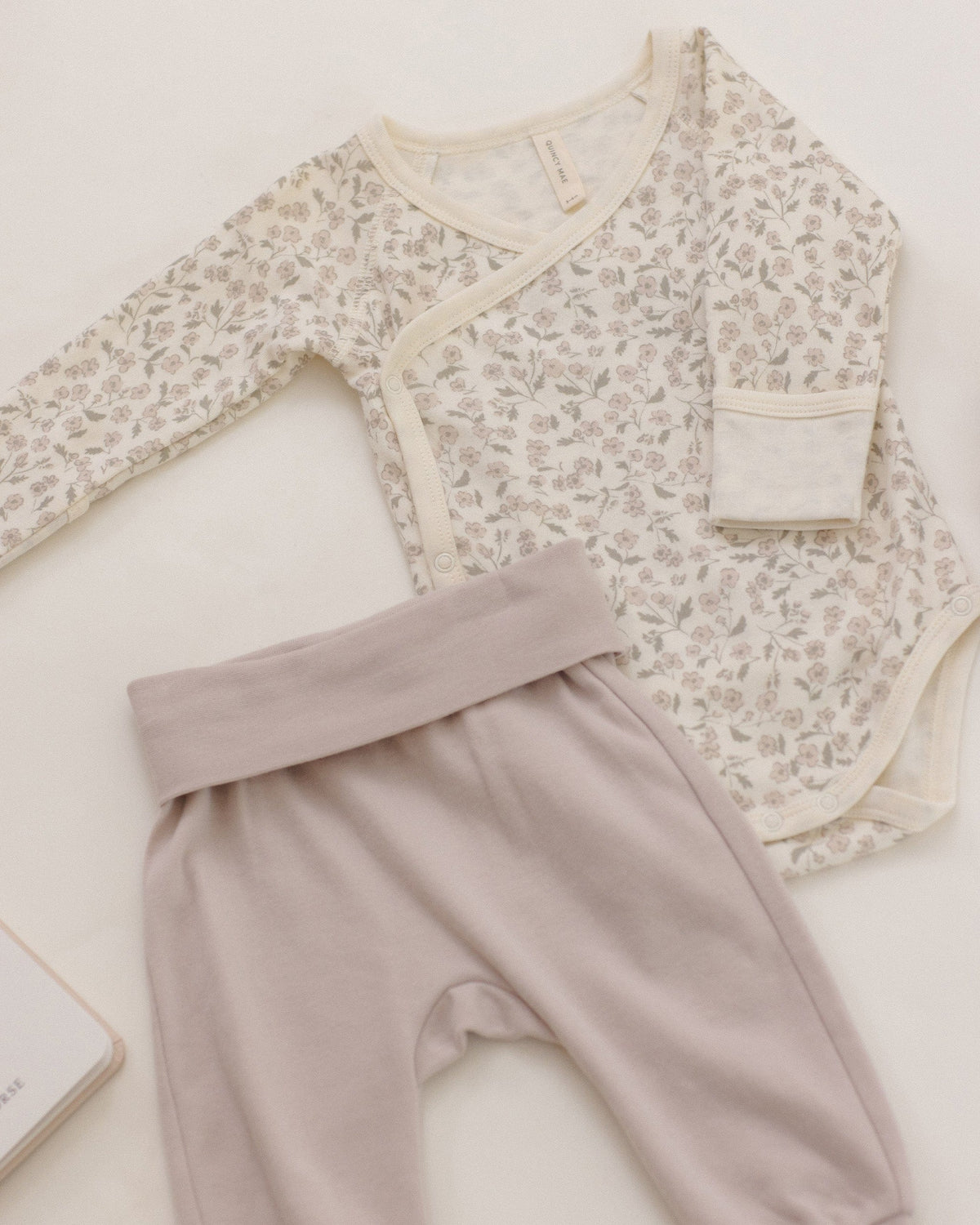Quincy Mae Side Snap Bodysuit + Pant Set - Floret, 0-3M - Image 2