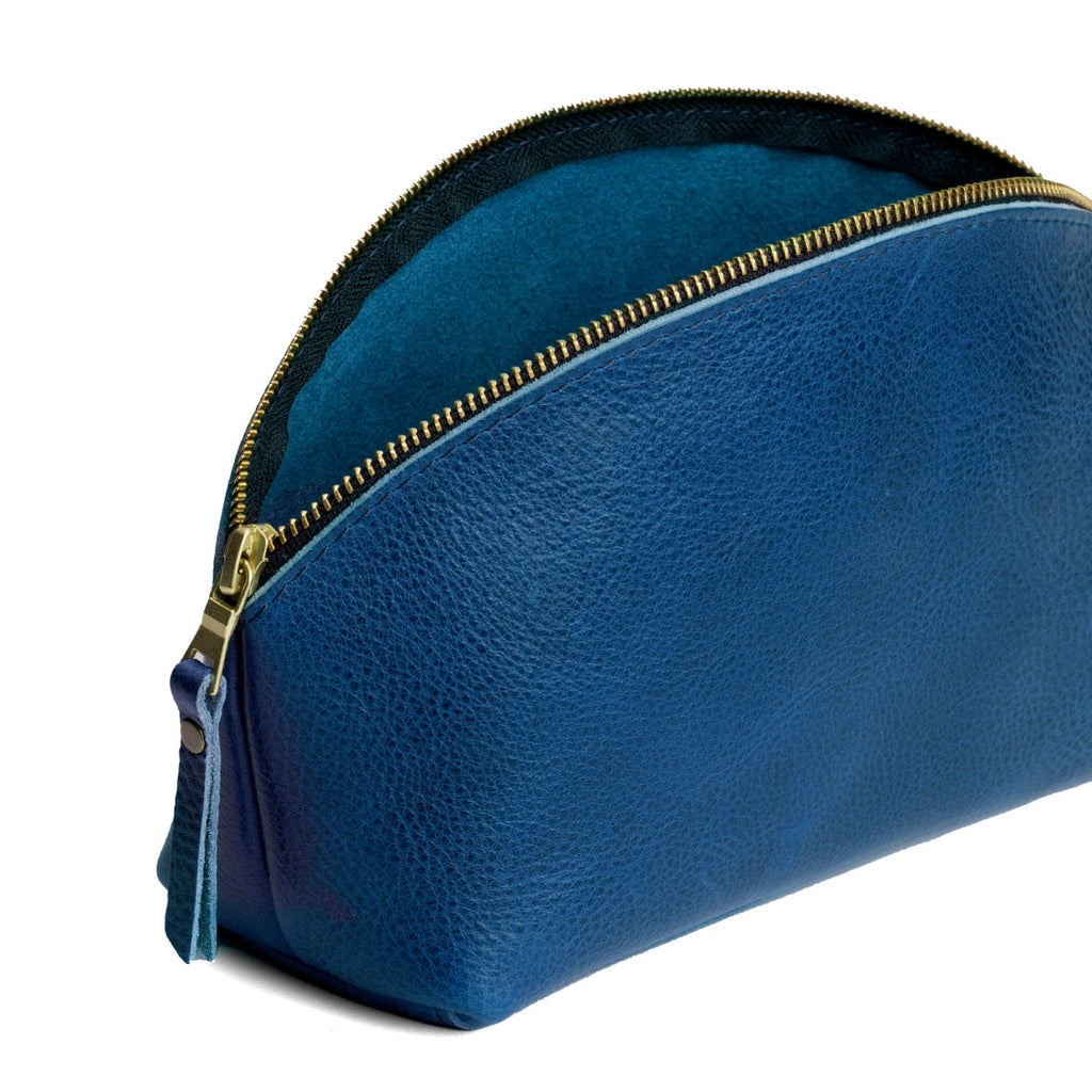 'Almost Perfect' Eclipse Makeup Bag - Image 112