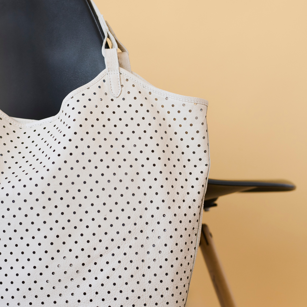 Tour Leather Tote Bag - Image 3
